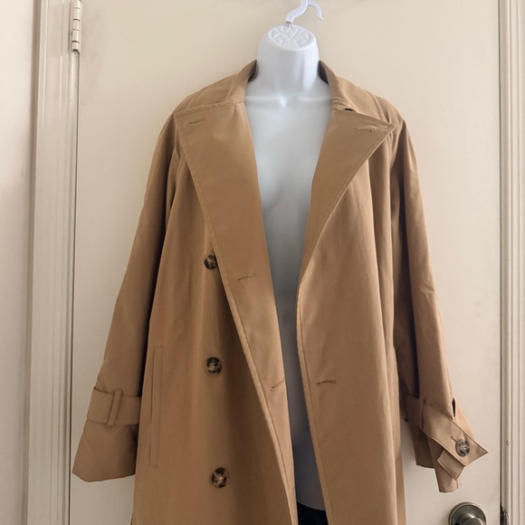 H&M Elegant Camel Trench Coat - Picture 4 of 8